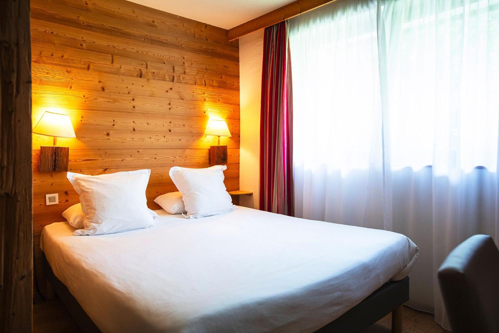 Hotel Alpen Roc La Clusaz Eksteriør billede