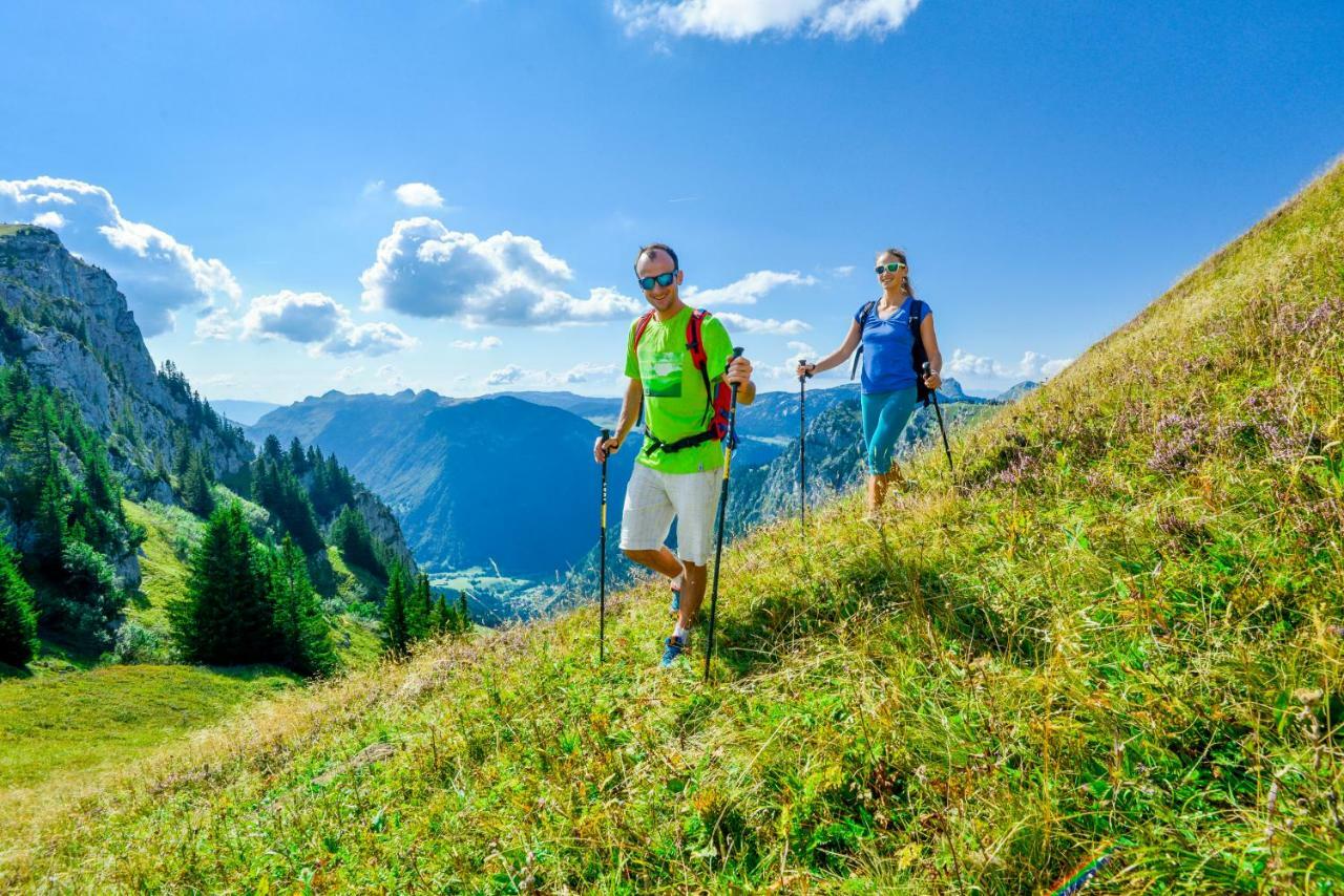 Hotel Alpen Roc La Clusaz Eksteriør billede